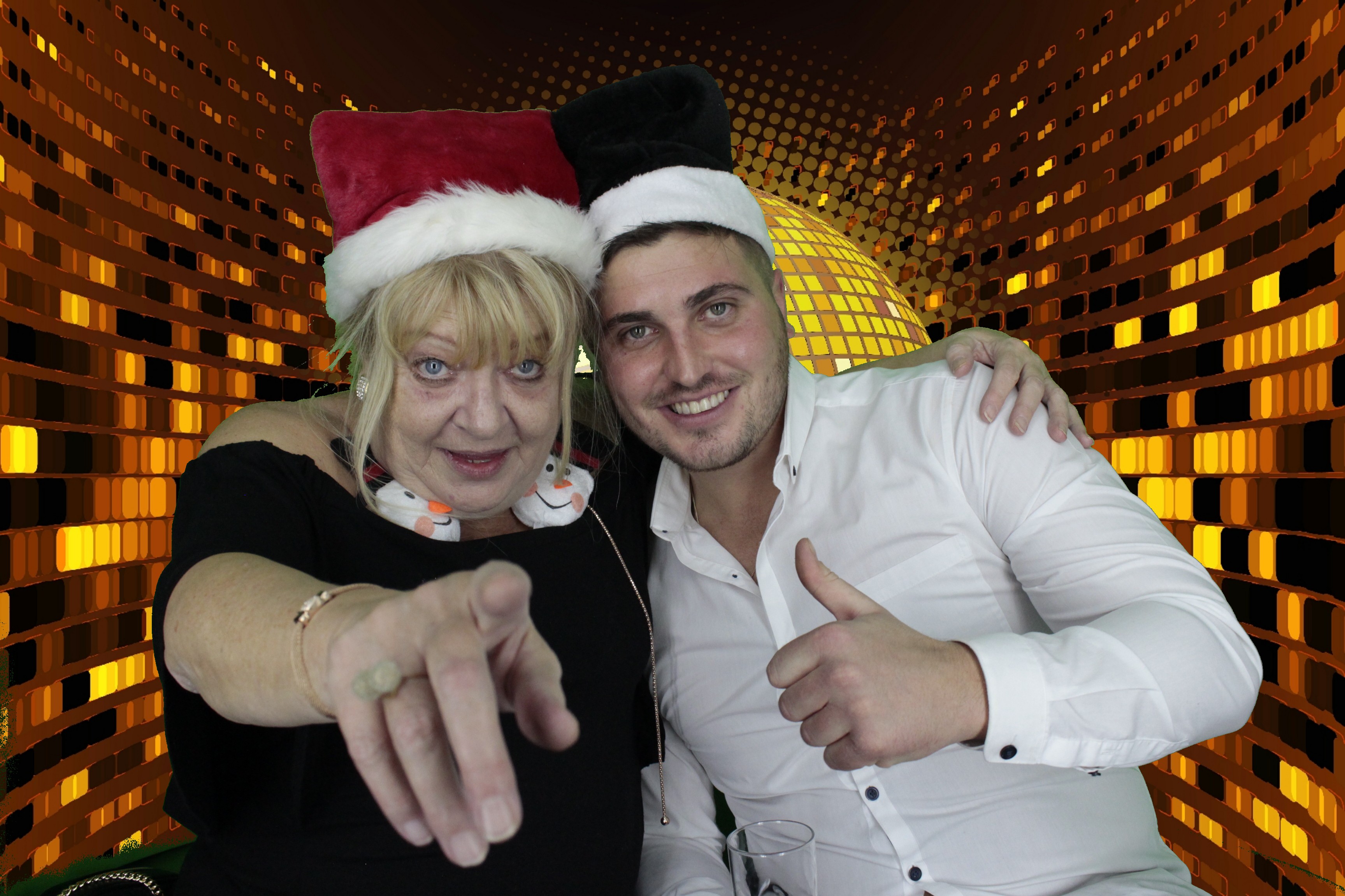Christine's 60th Birthday | View more photos from the event at gallery.myphotoboothexperience.co.uk/u/MyPhotoBoothExperienceLtd/Christines-60th-Birthday